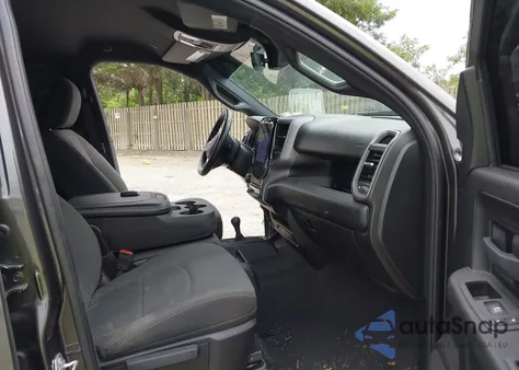 2024 Ram 2500 Tradesman 4X4 6'4 Box из США, поврежденный, VIN 3C6TR5CJ2RG349455